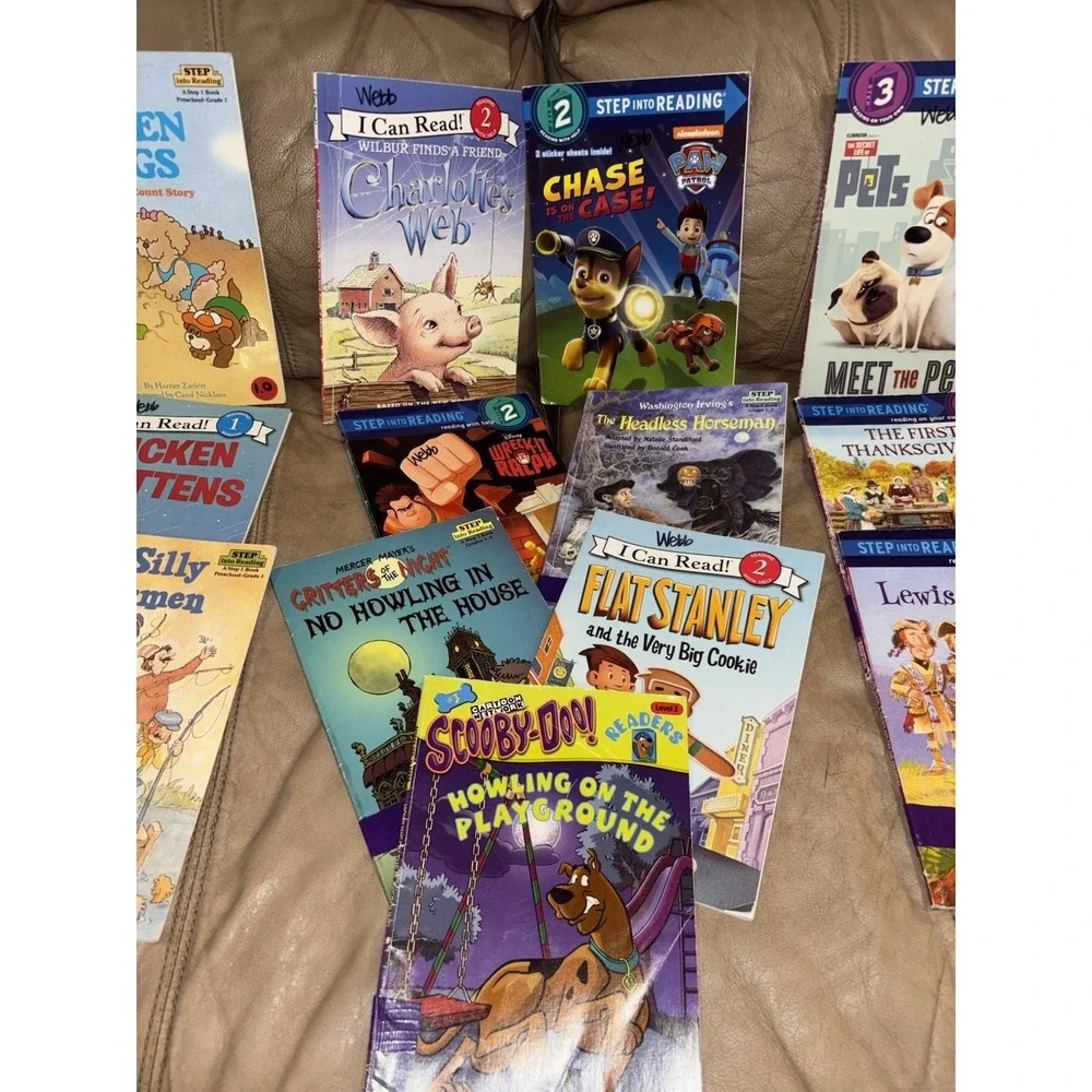 Lot 20 Level 1, 2, 3 & 4 Step Into Reading home school children's books‎